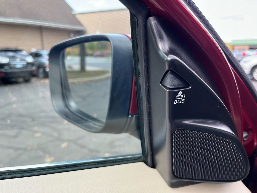 Used 2016 Volvo XC60 T6 w/ Proximity Package image 19