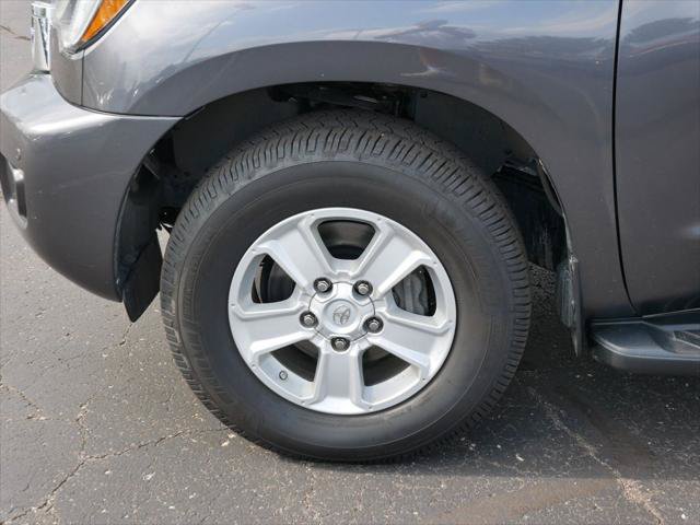 Certified 2019 Toyota Sequoia SR5 AWD/4WD image 8