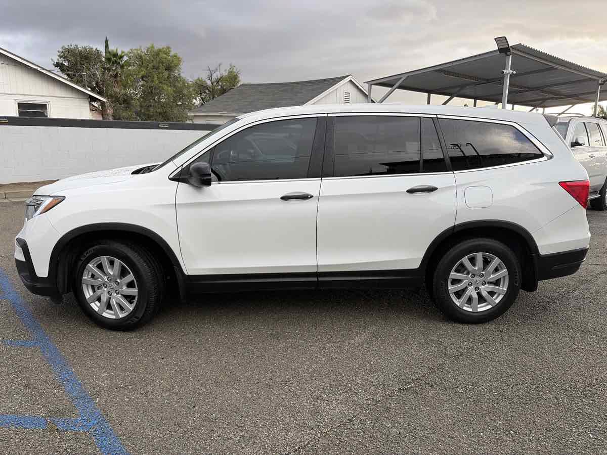 Used 2020 Honda Pilot LX image 2