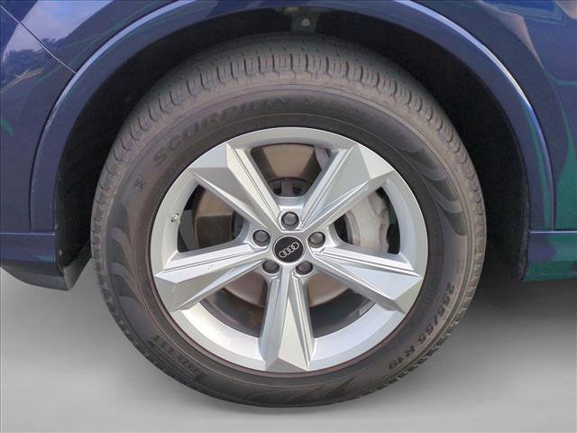 Used 2022 Audi Q7 2.0T Premium w/ Interior Protection Package image 25