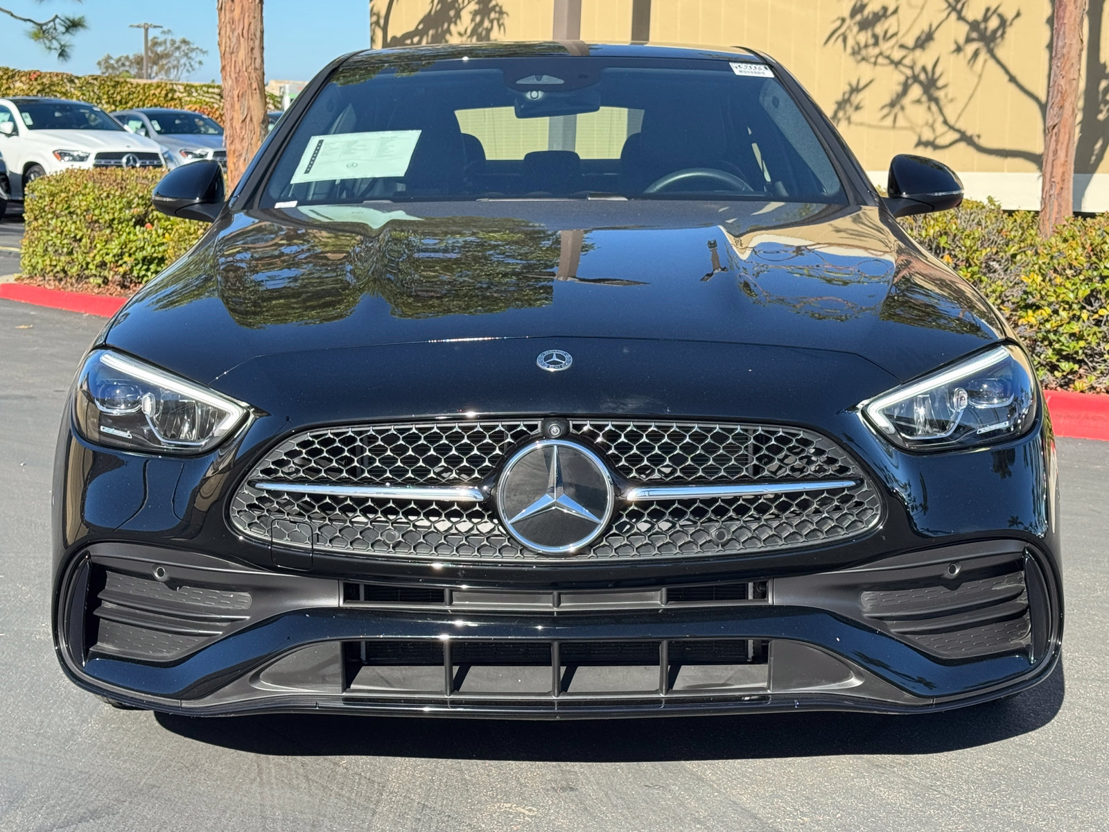 Used 2025 Mercedes-Benz C 300 4MATIC Sedan image 3