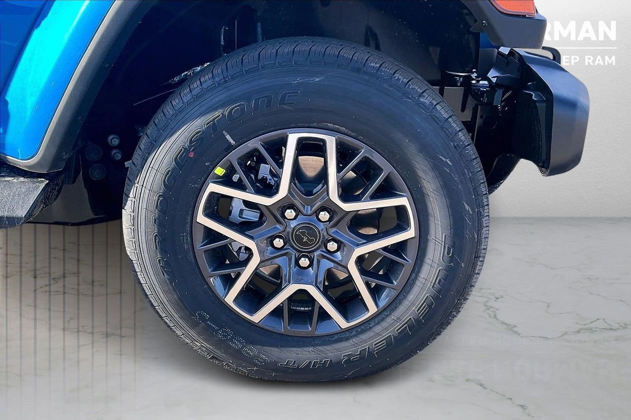 New 2026 Jeep Wrangler Sahara image 33