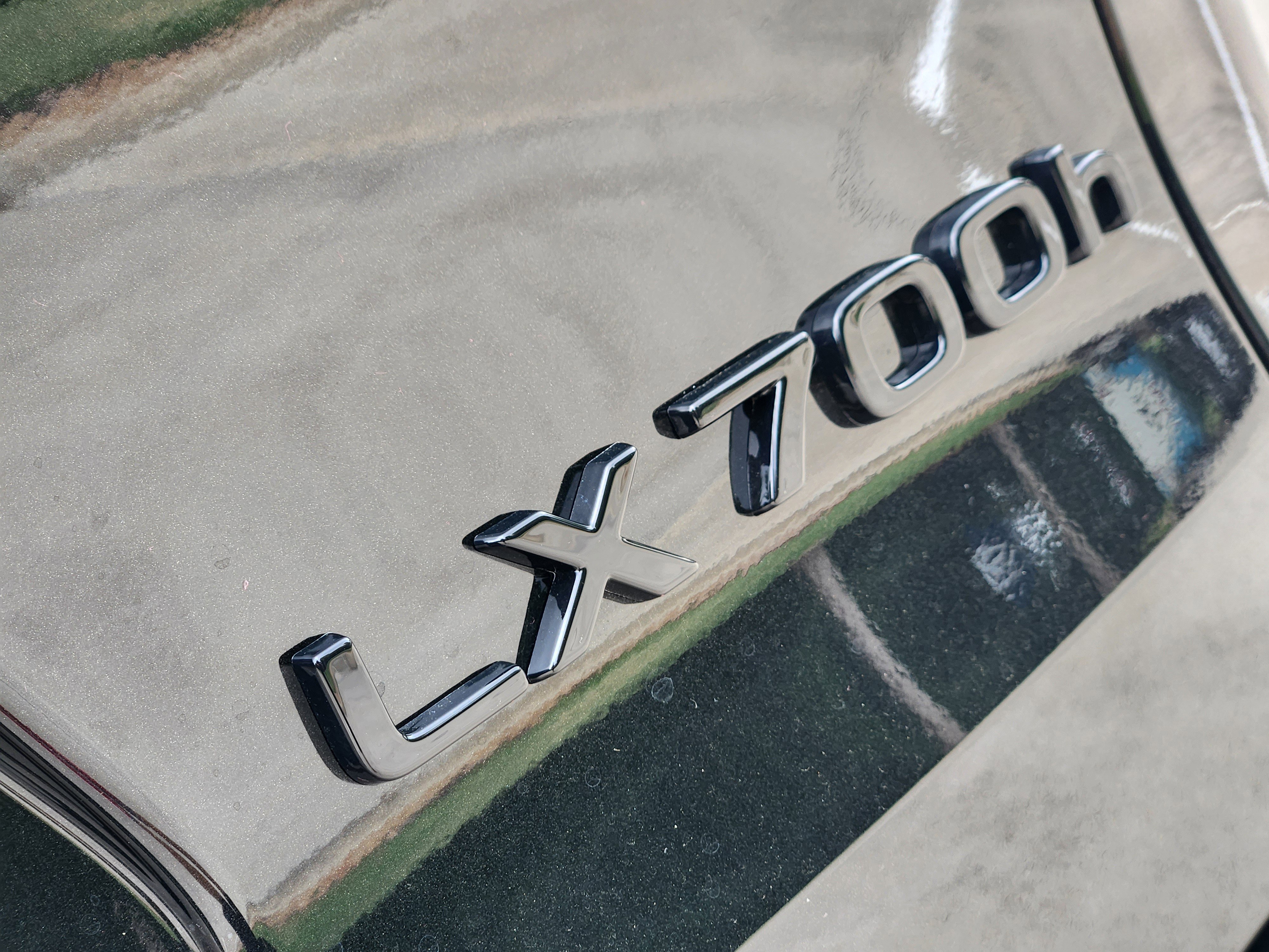 New 2025 Lexus LX 700h Overtrail image 7