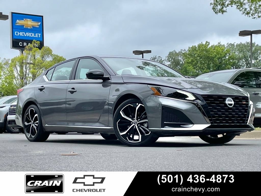 Used 2025 Nissan Altima 2.5 SR