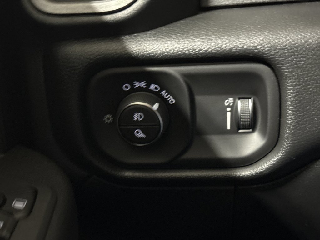 New 2026 RAM 3500 Tradesman AWD/4WD image 19