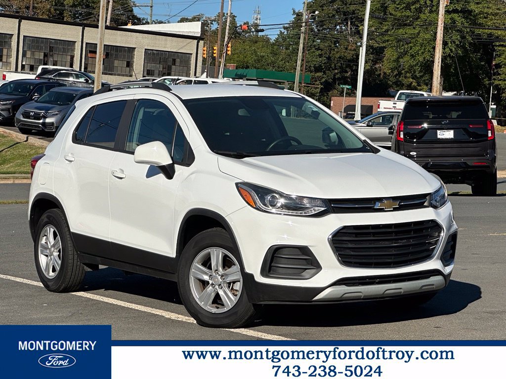 Used 2022 Chevrolet Trax LT w/ LT Convenience Package AWD/4WD image 1