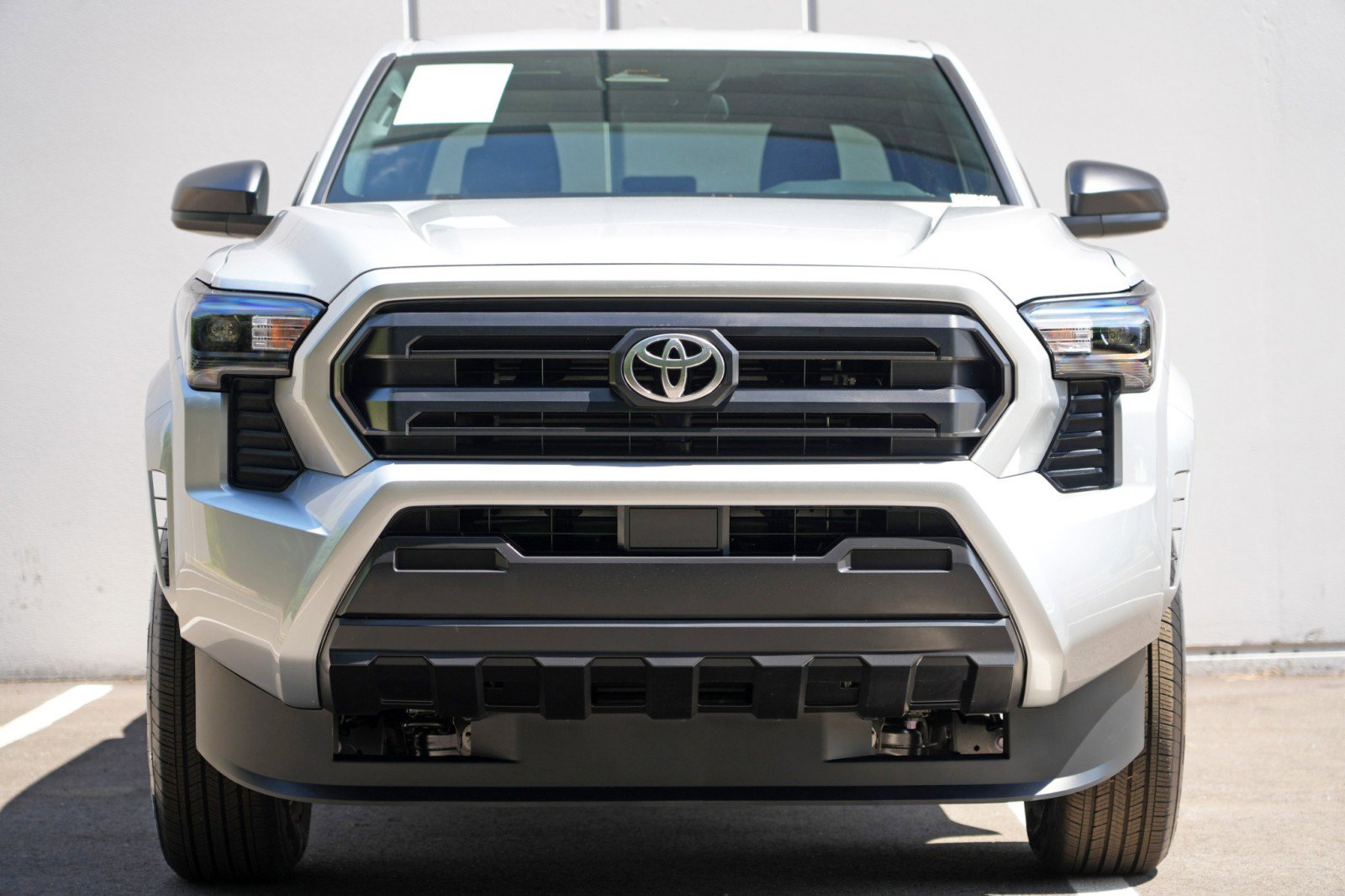 Used 2026 Toyota Tacoma SR RWD image 7