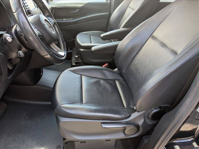 Used 2018 Mercedes-Benz Metris Passenger image 15