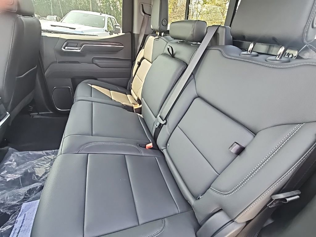 New 2026 GMC Sierra 1500 SLT AWD/4WD image 14
