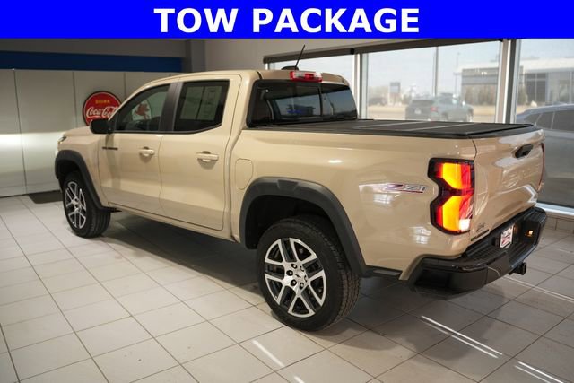 Used 2023 Chevrolet Colorado Z71 w/ Z71 Convenience Package 2 image 4