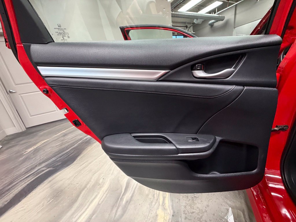 Used 2020 Honda Civic Touring image 49