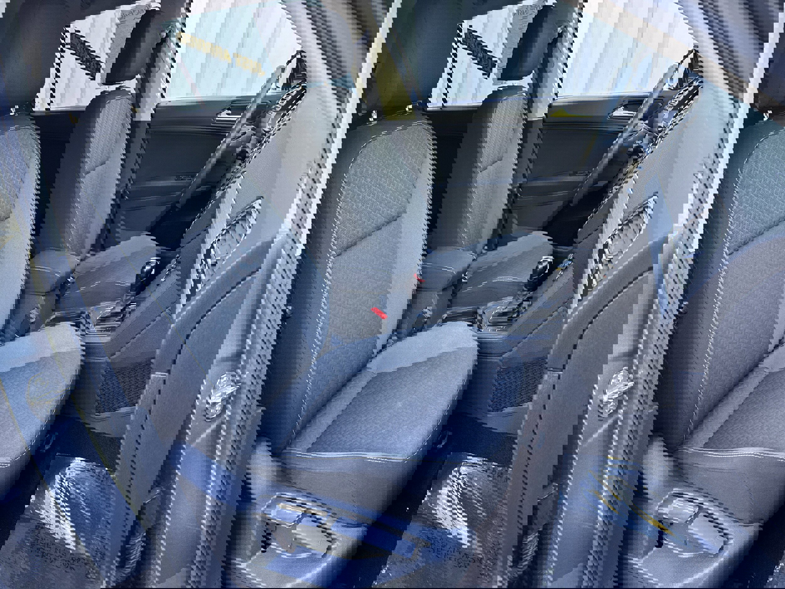 Used 2021 Volkswagen Tiguan S FWD image 12