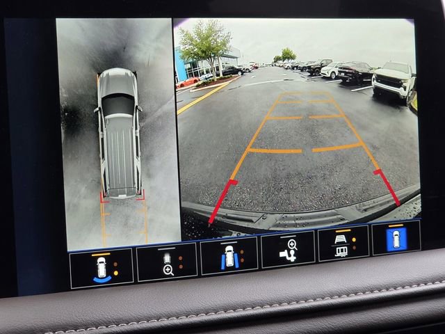 Certified 2024 Chevrolet Tahoe Z71 w/ Luxury Package AWD/4WD image 25