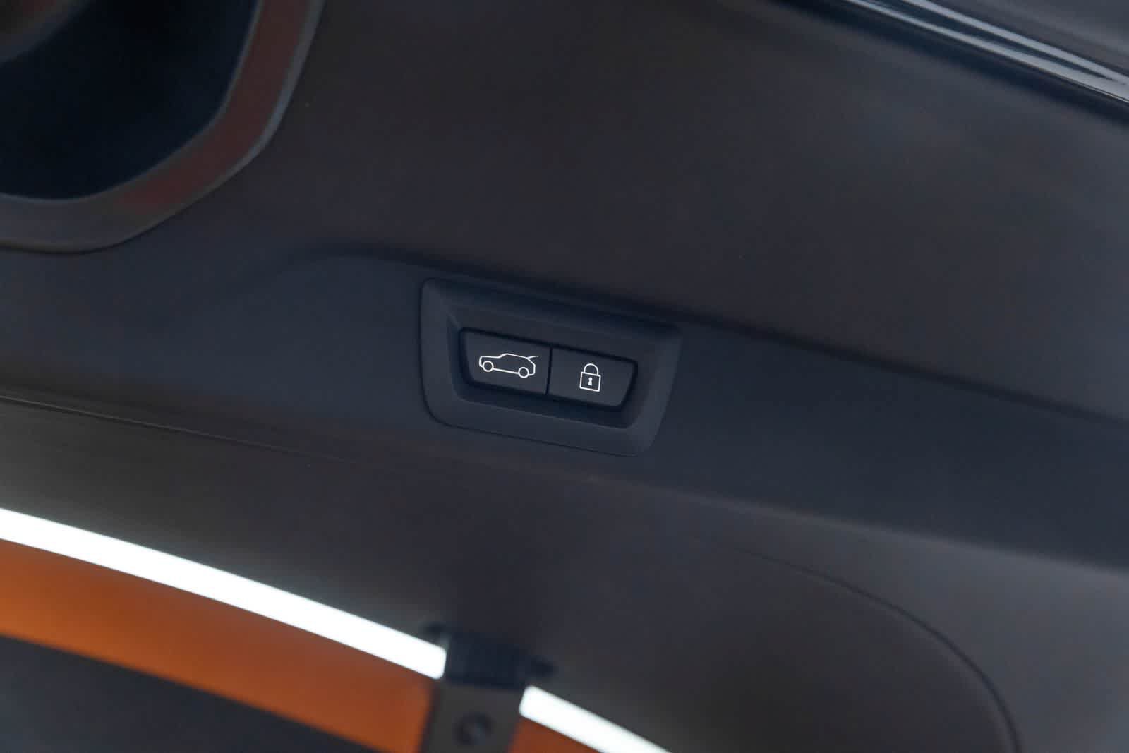 New 2026 Rolls-Royce Cullinan AWD/4WD image 34
