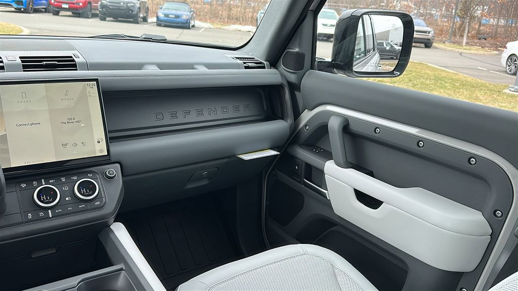 New 2026 Land Rover Defender 110 S AWD/4WD image 24