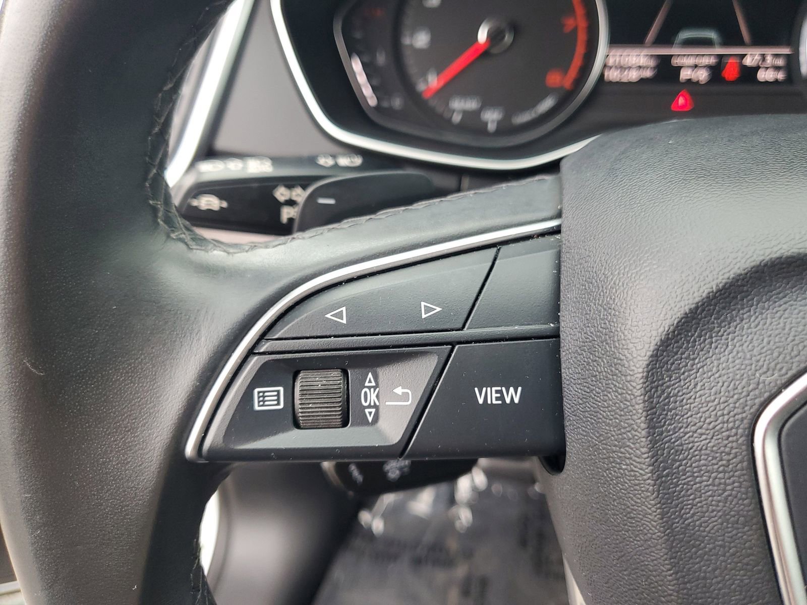 Used 2022 Audi Q5 2.0T Premium w/ Convenience Package image 26