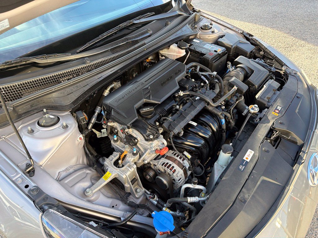 Used 2023 Hyundai Elantra SEL w/ Convenience Package FWD image 11