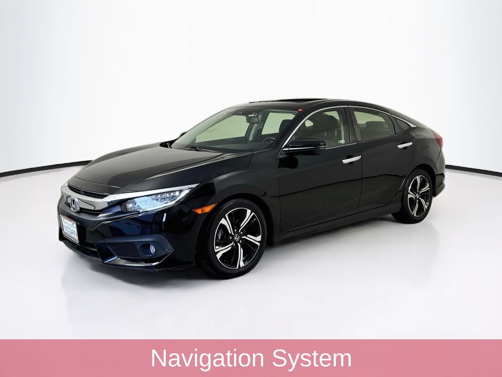 Used 2018 Honda Civic Touring image 3