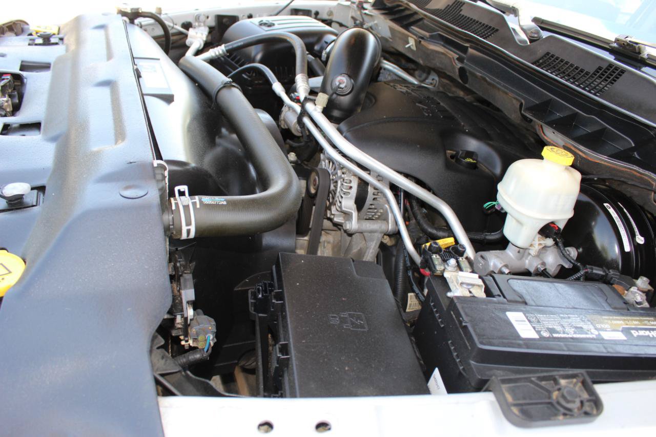 Used 2016 RAM 1500 Laramie w/ Convenience Group AWD/4WD image 33