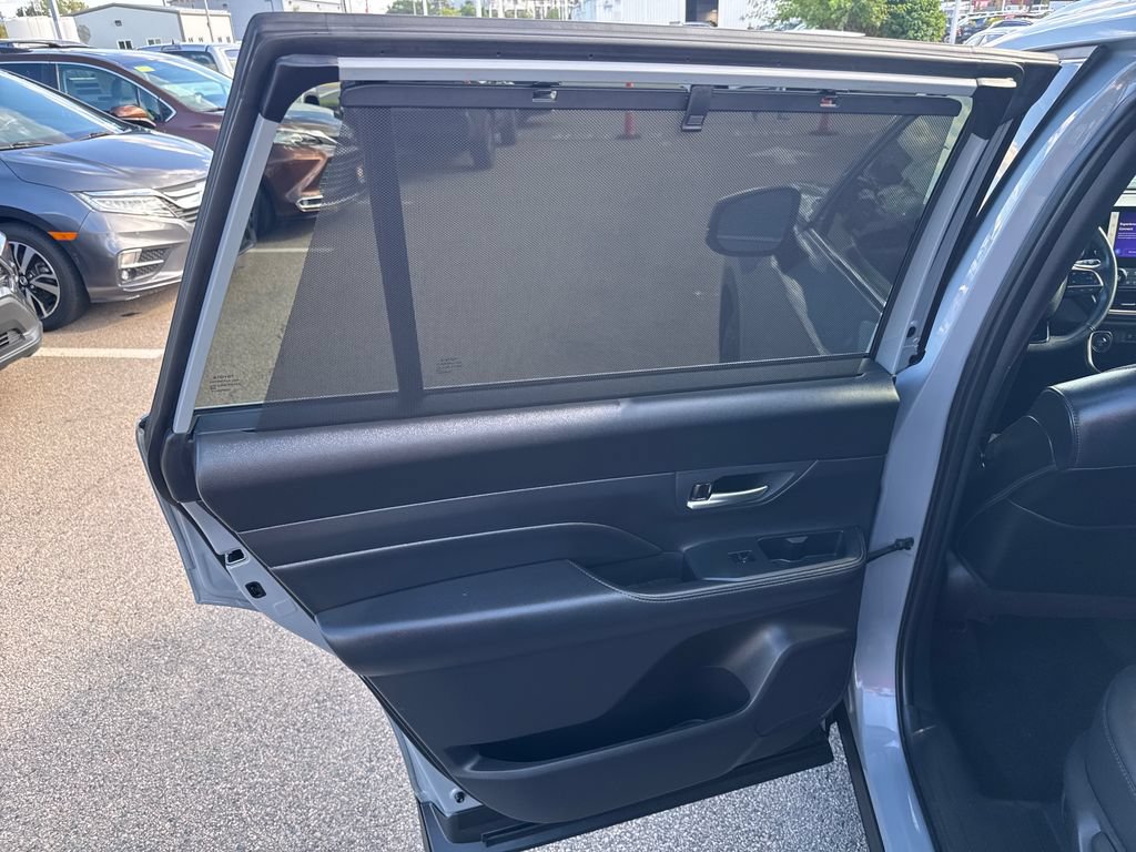 Used 2025 Toyota Grand Highlander AWD Hybrid image 40