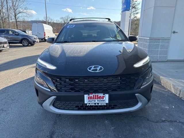 Used 2022 Hyundai Kona SEL image 2