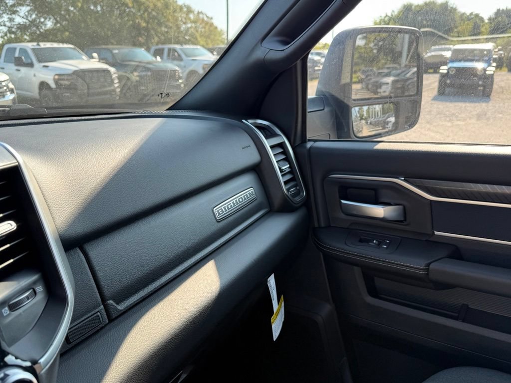 New 2027 RAM 2500 Big Horn AWD/4WD image 24