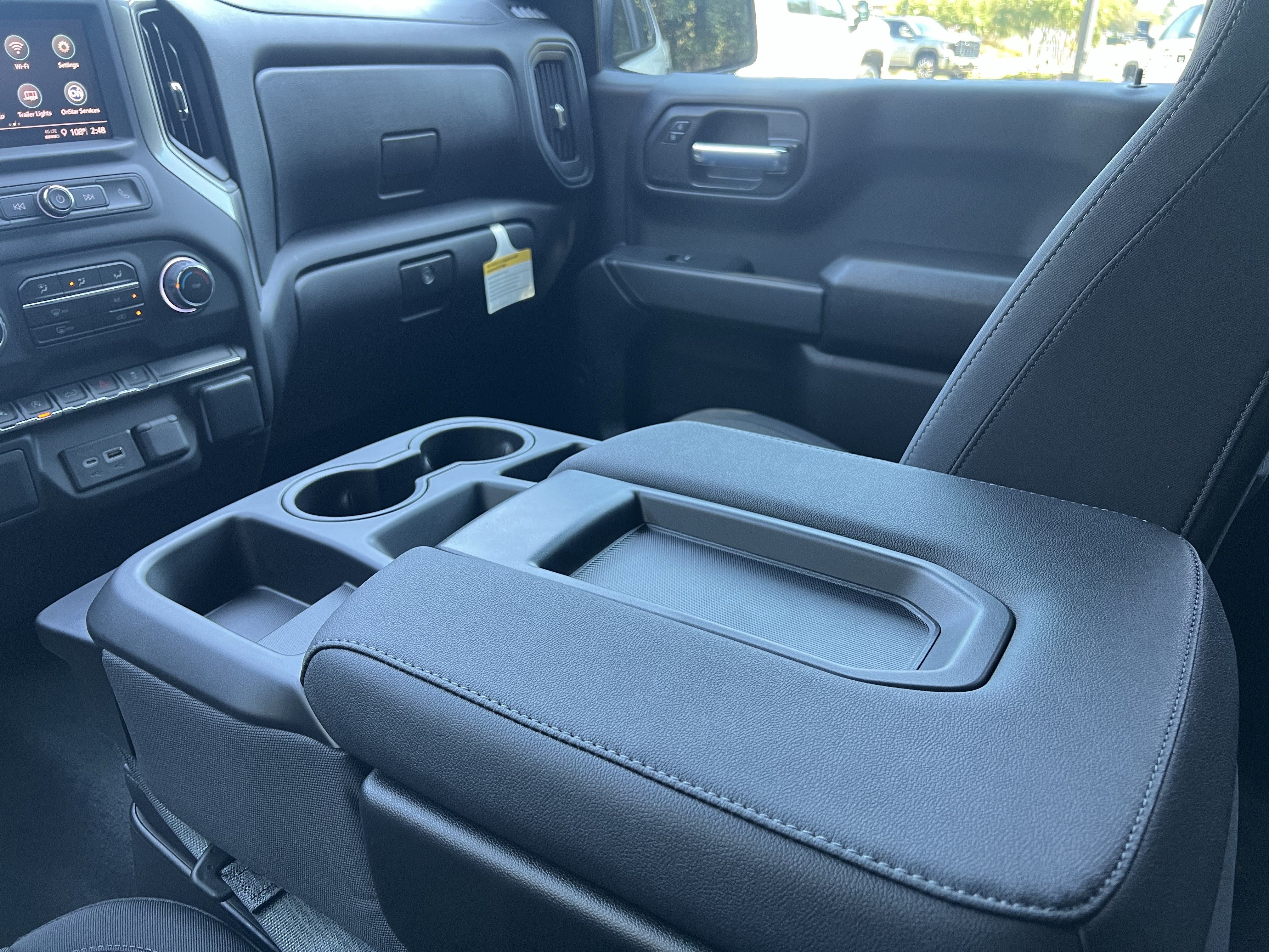 New 2026 Chevrolet Silverado 1500 Custom w/ Turbomax Blackout Package AWD/4WD image 29
