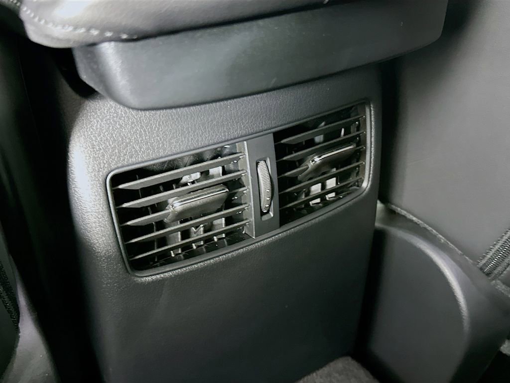 Certified 2023 MAZDA CX-30 AWD 2.5 S w/ Preferred Package image 33