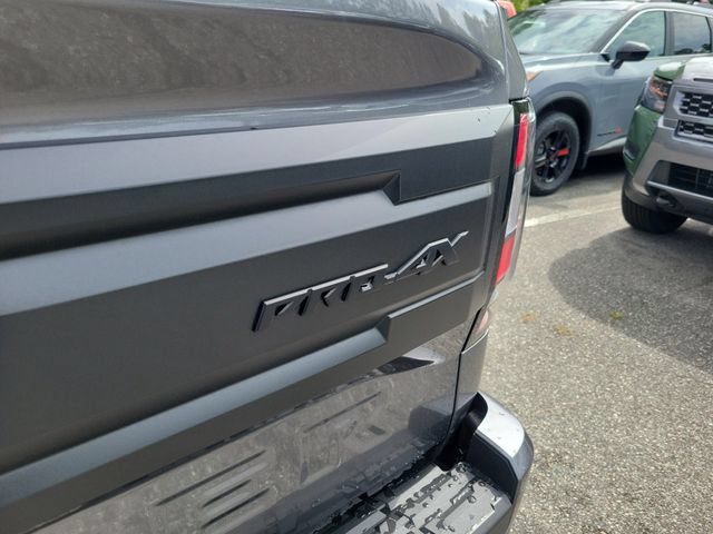 New 2026 Nissan Frontier PRO-4X w/ Pro Premium Package AWD/4WD image 5