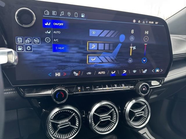 Used 2025 Chevrolet Blazer EV LT image 25