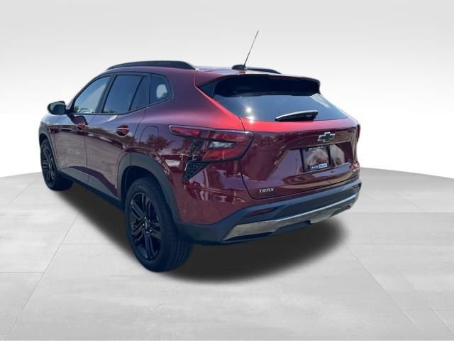 Used 2024 Chevrolet Trax ACTIV w/ Driver Confidence Package FWD image 5