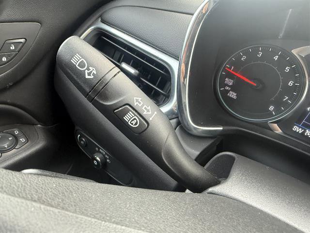 Used 2023 Chevrolet Equinox LT image 31