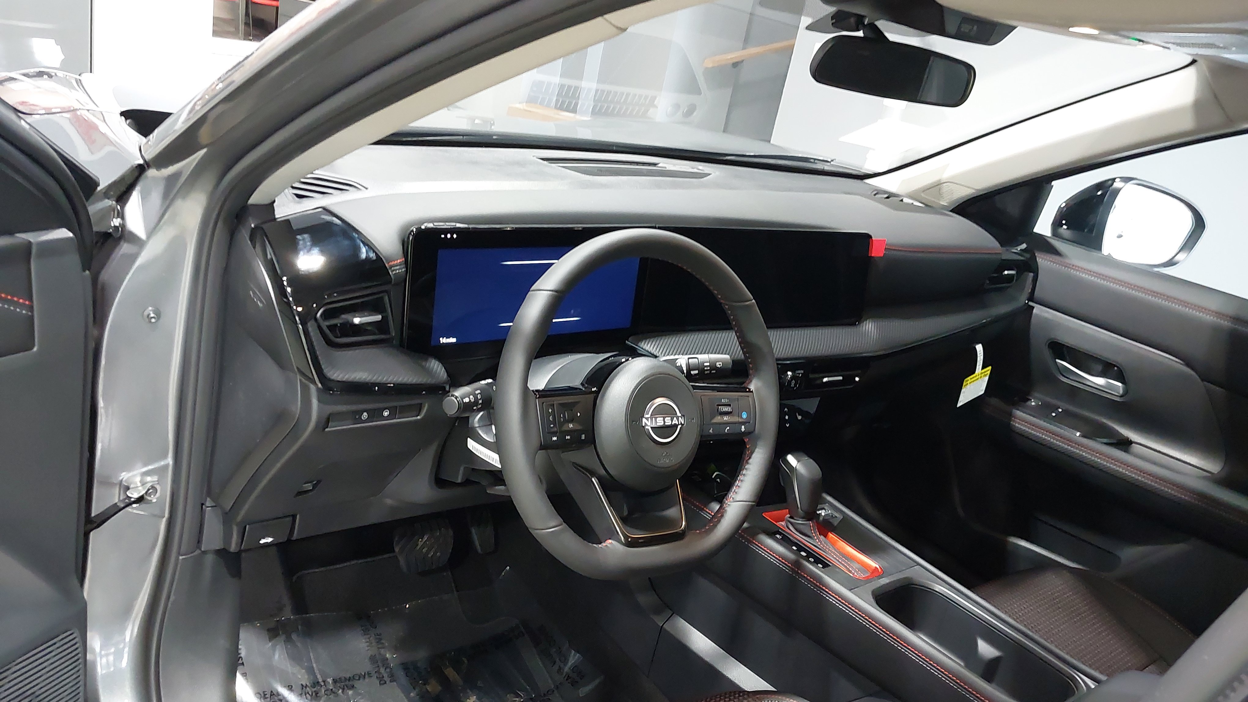 New 2026 Nissan Kicks SR w/ SR Premium Package AWD/4WD image 19
