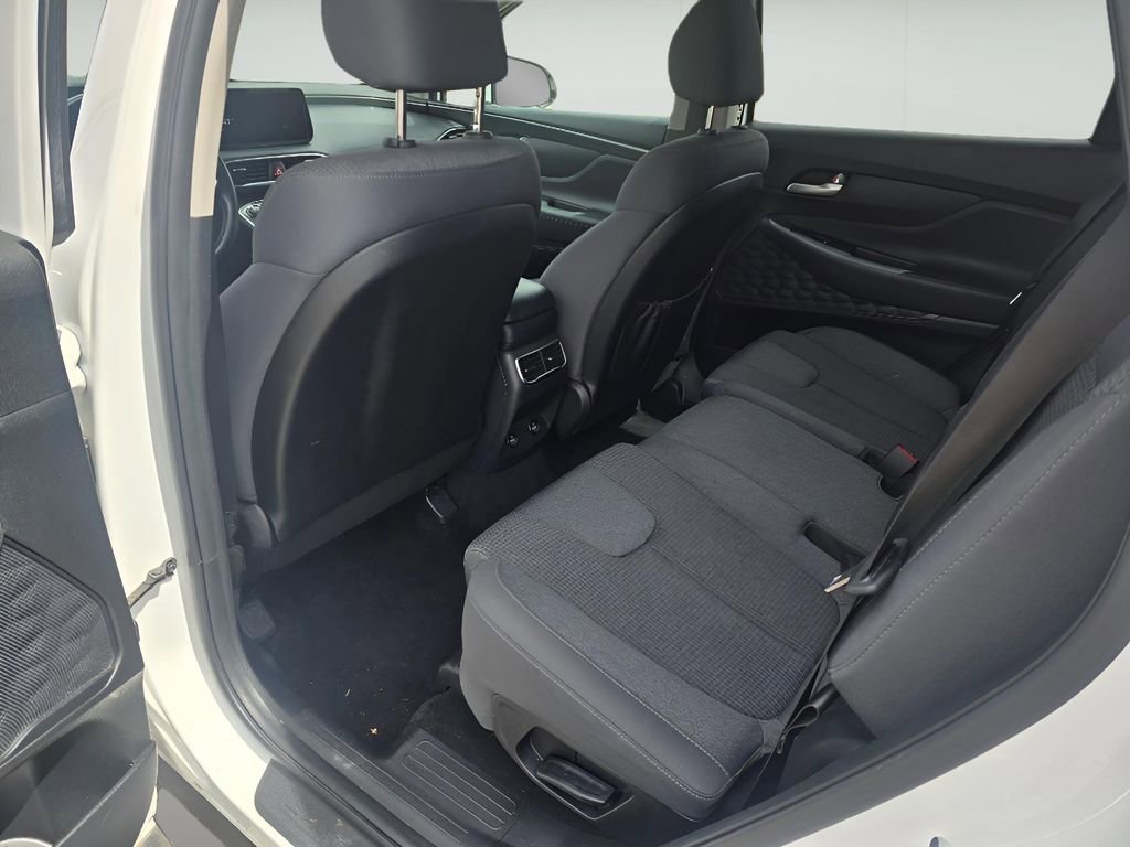 Used 2023 Hyundai Santa Fe SEL image 24