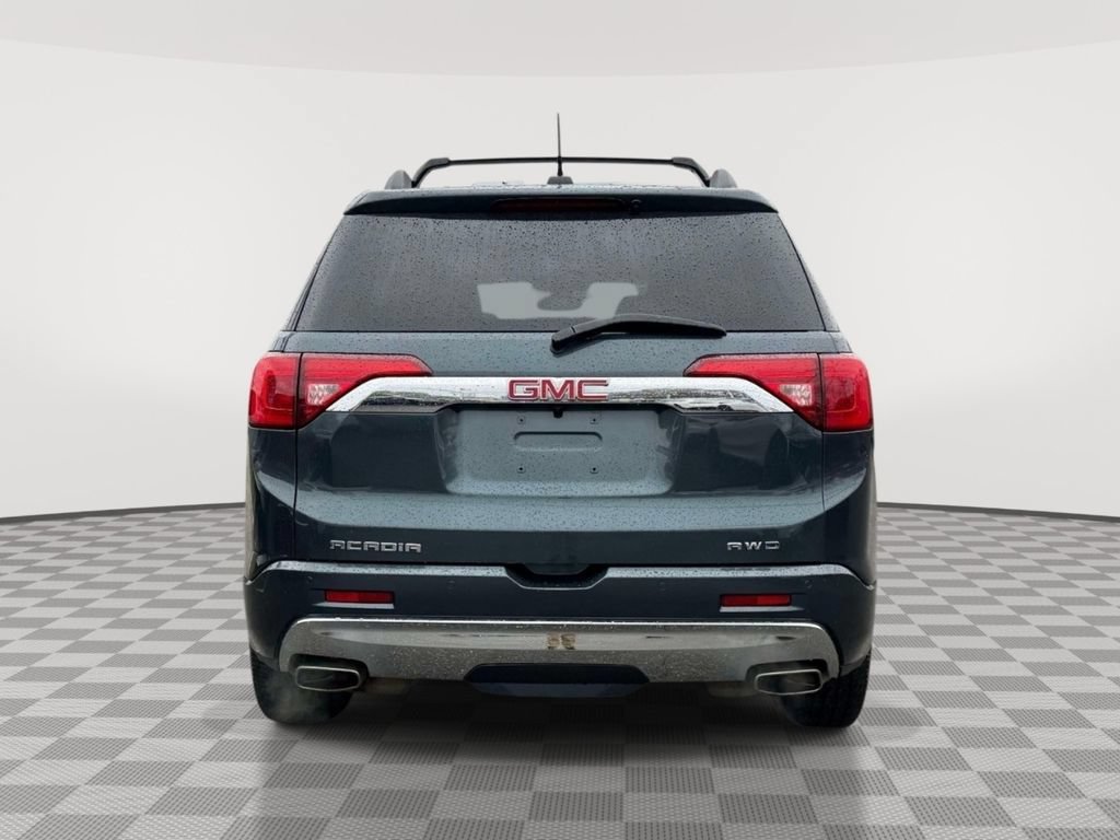 Used 2019 GMC Acadia Denali w/ Technology Package AWD/4WD image 4