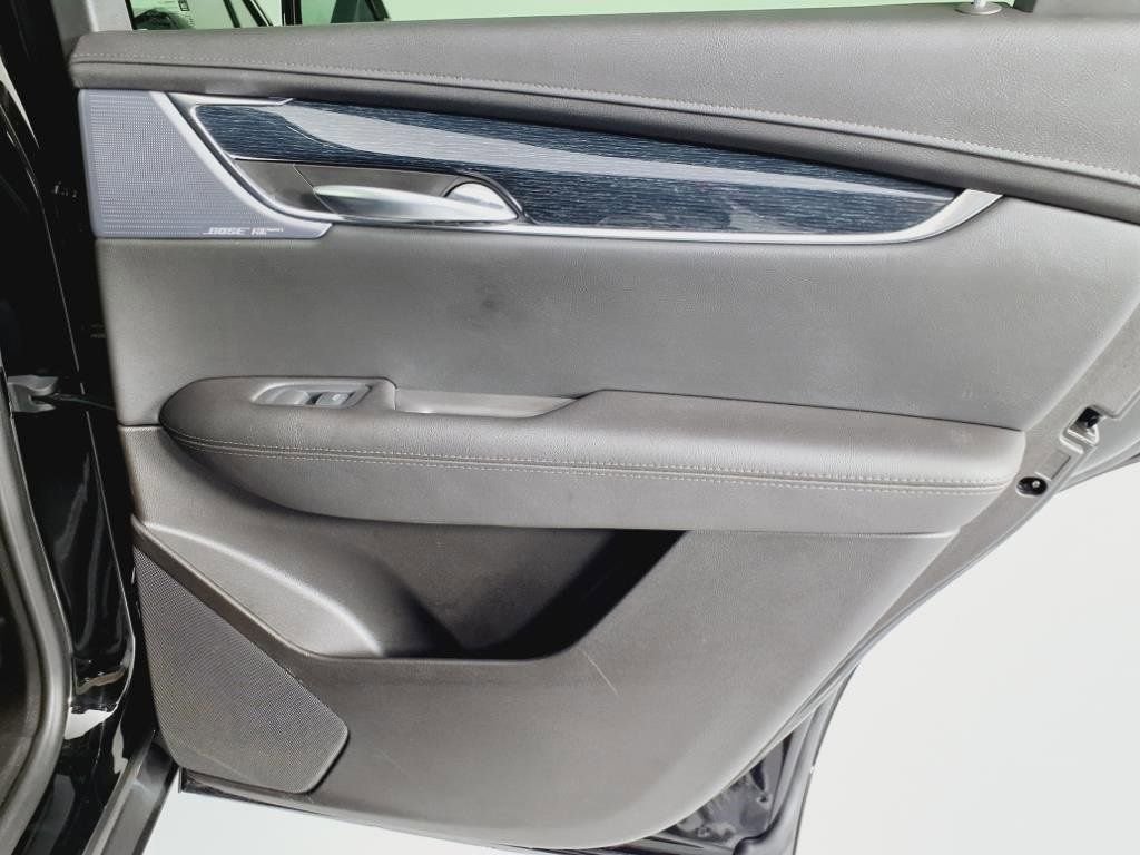 Certified 2025 Cadillac XT5 Premium Luxury image 20