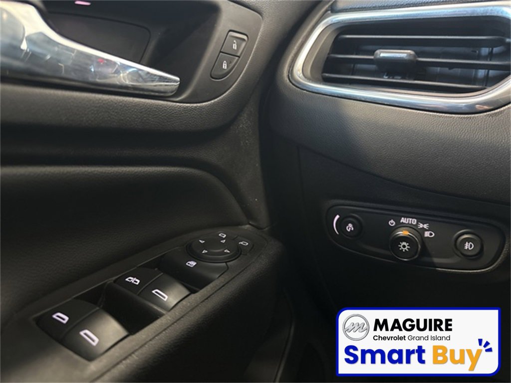 Used 2020 Chevrolet Equinox LT image 16