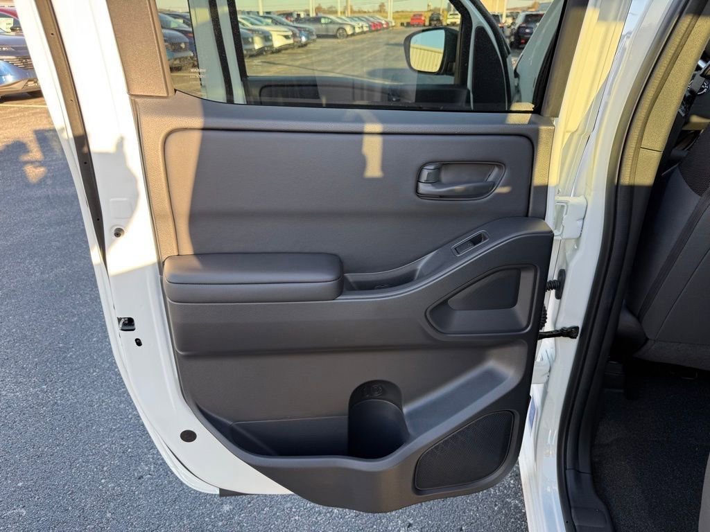 New 2026 Nissan Frontier SV w/ SV Convenience Package RWD image 17