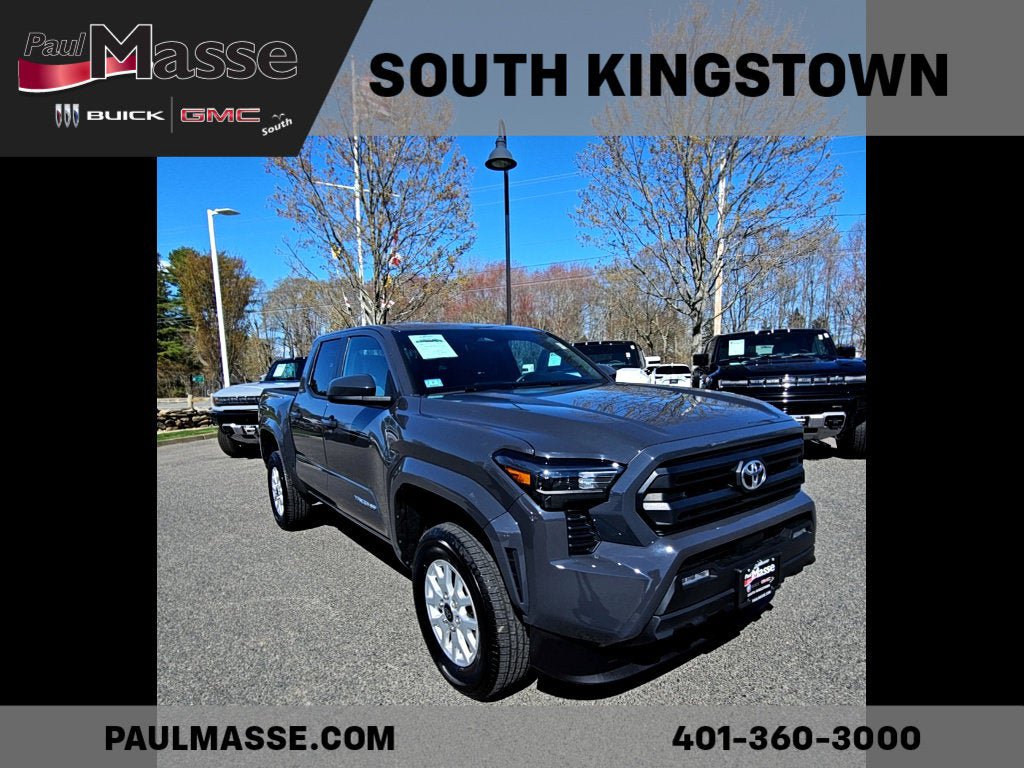 Used 2025 Toyota Tacoma SR5 AWD/4WD image 8