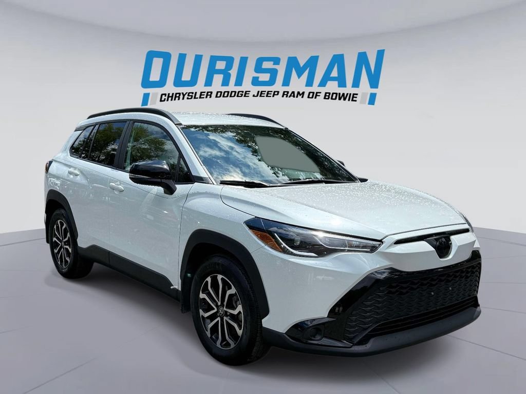 Used 2025 Toyota Corolla Cross AWD Hybrid image 1
