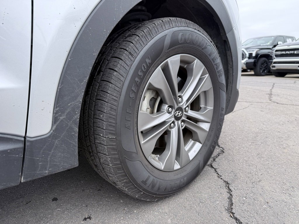 Used 2016 Hyundai Santa Fe Sport image 31