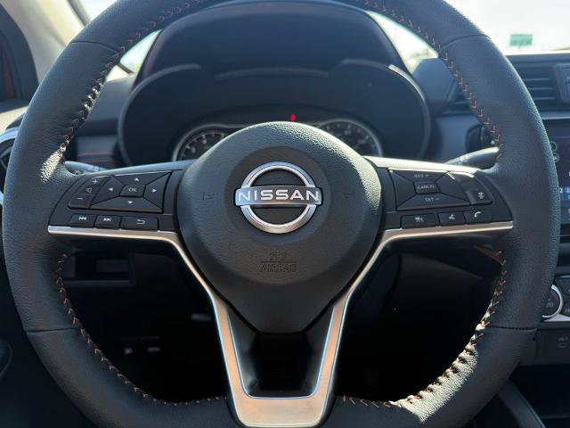 New 2025 Nissan Versa SR w/ Trunk Package FWD image 21