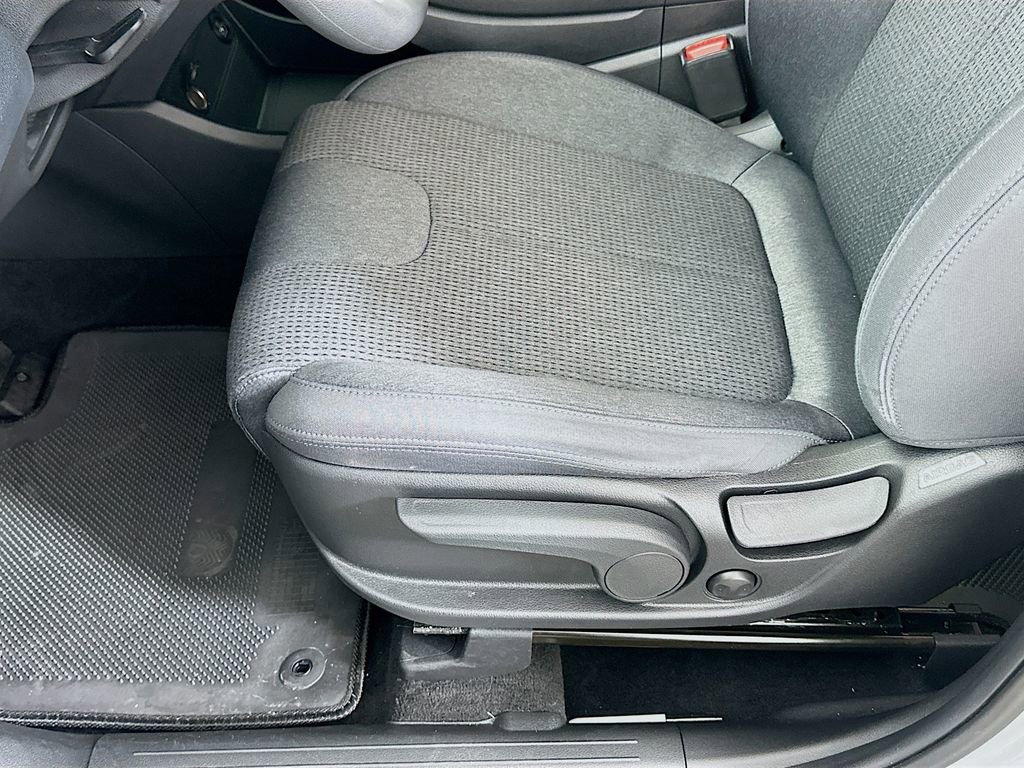 Certified 2023 Hyundai Santa Fe SE image 19