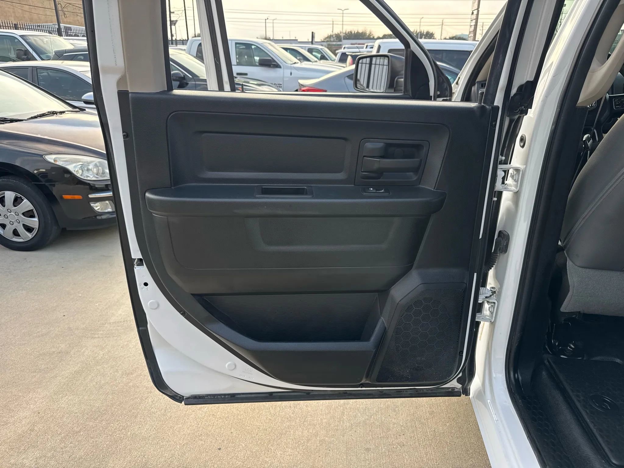 Used 2016 RAM 1500 Tradesman RWD image 28