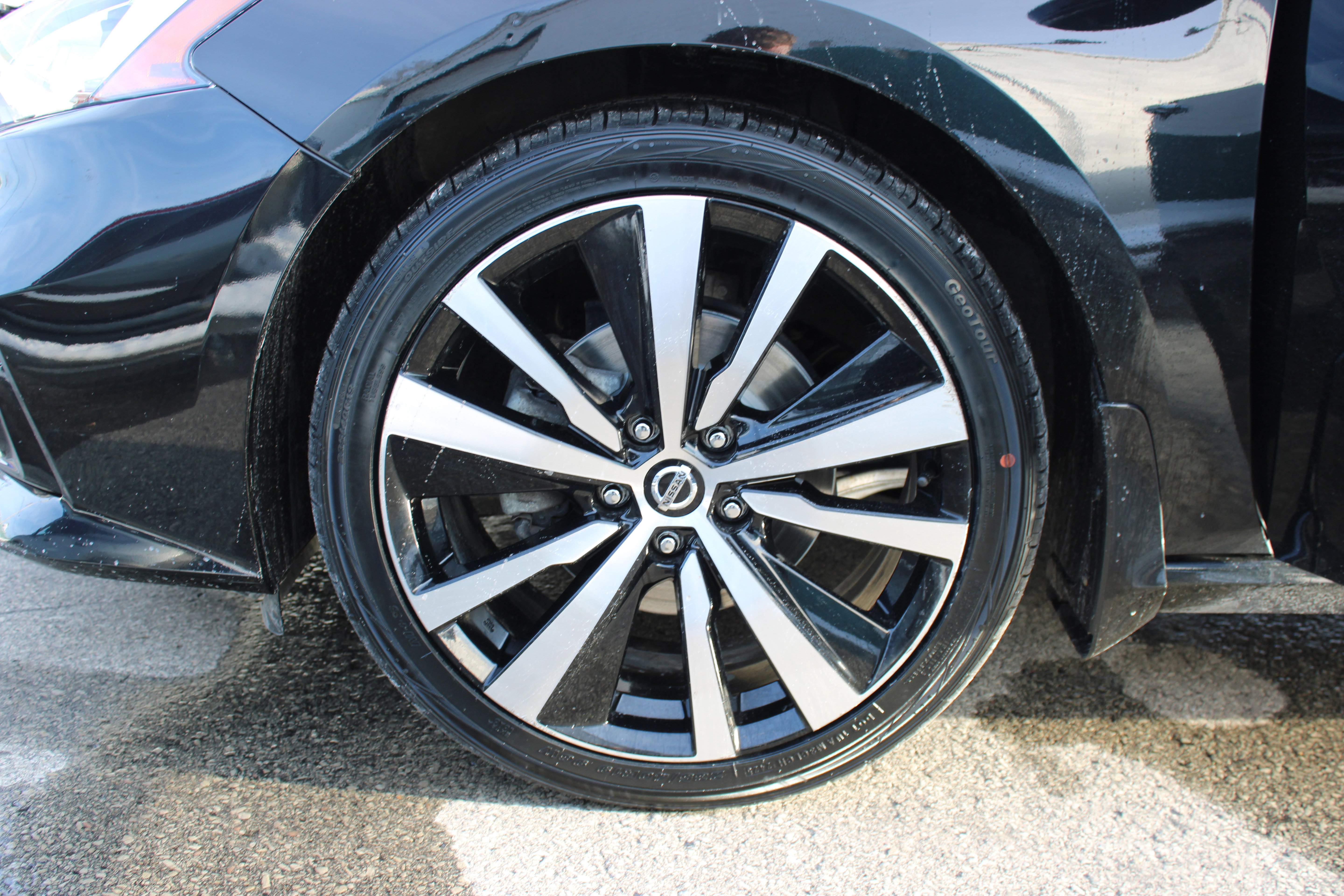 Certified 2021 Nissan Altima 2.5 Platinum image 34