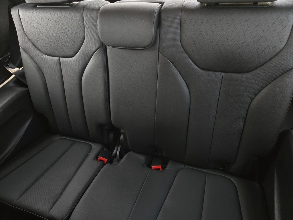 Used 2021 Hyundai Palisade SEL FWD image 15