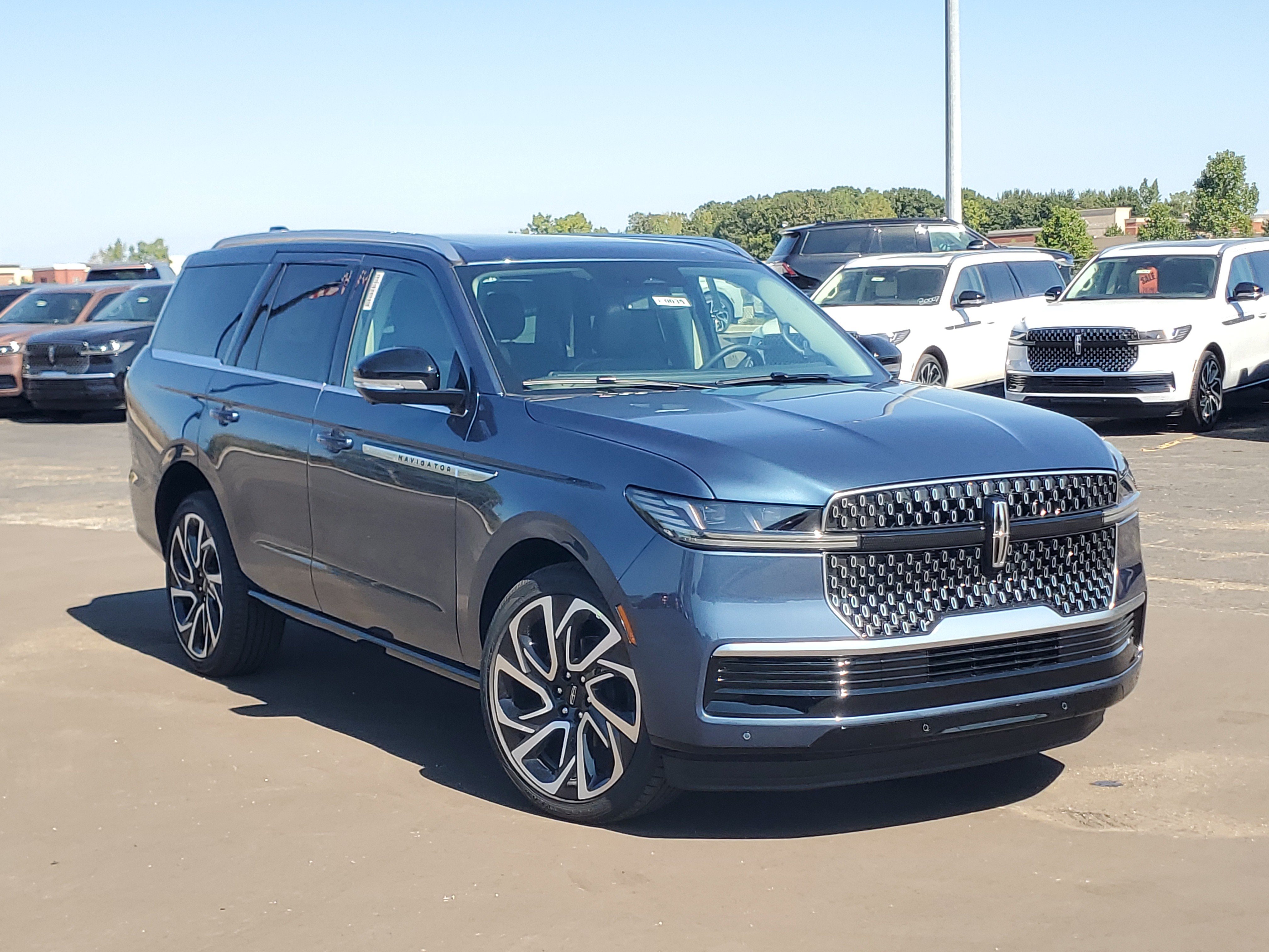 New 2027 Lincoln Navigator Reserve