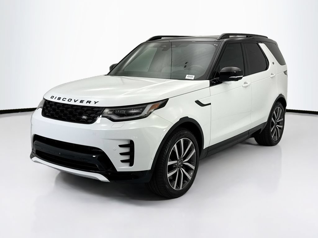 Used 2024 Land Rover Discovery Dynamic SE