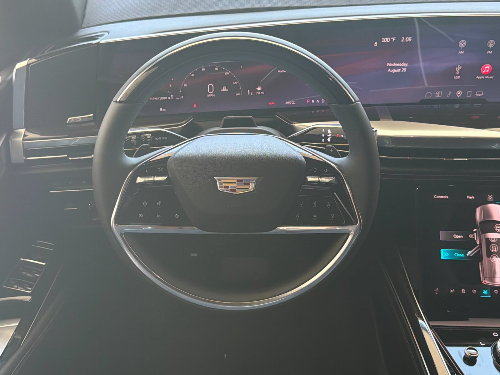 New 2026 Cadillac Escalade Luxury w/ Touring Package AWD/4WD image 13