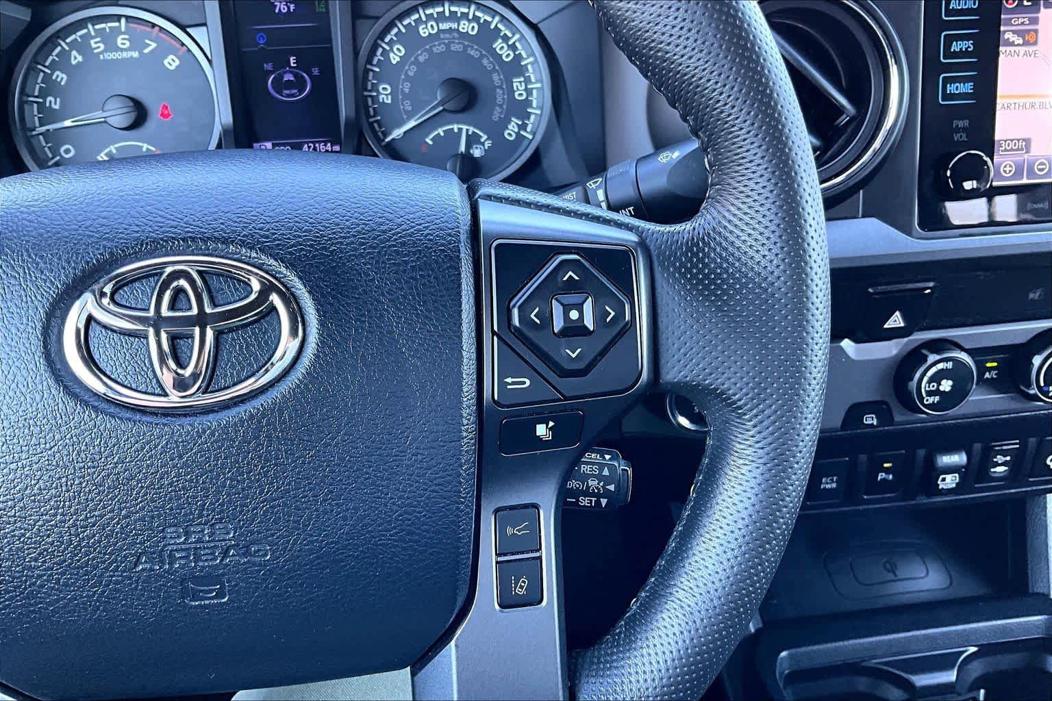 Used 2019 Toyota Tacoma TRD Sport w/ Technology Package RWD image 23